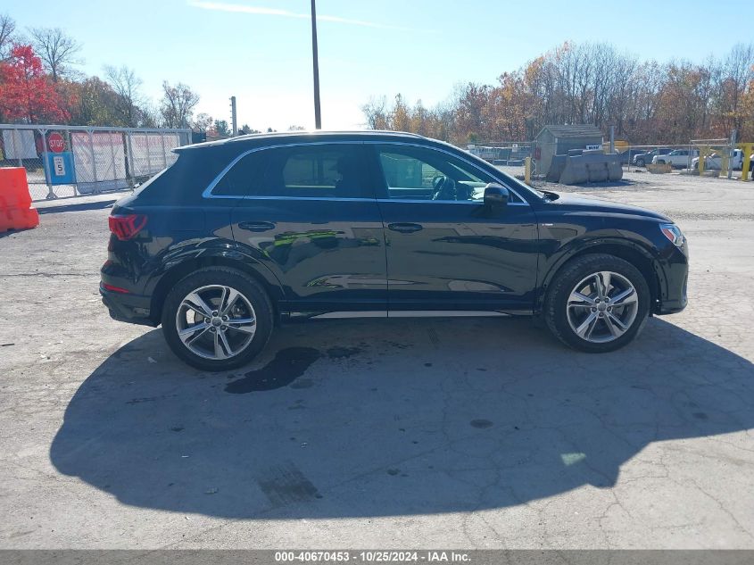 2019 Audi Q3 2.0T S Line Premium VIN: WA1EECF3XK1086225 Lot: 40670453