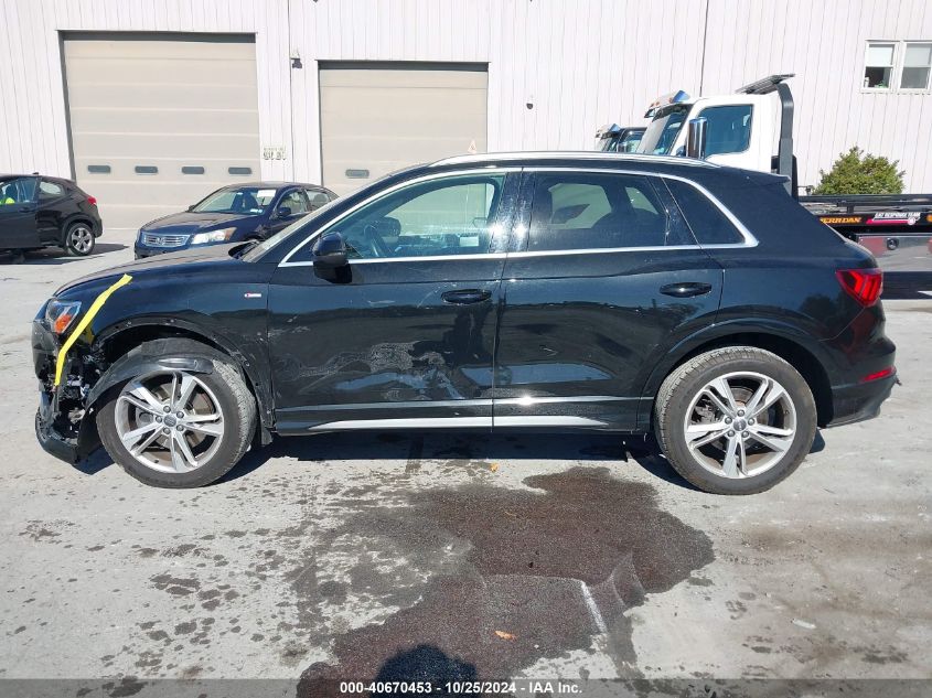 2019 Audi Q3 2.0T S Line Premium VIN: WA1EECF3XK1086225 Lot: 40670453