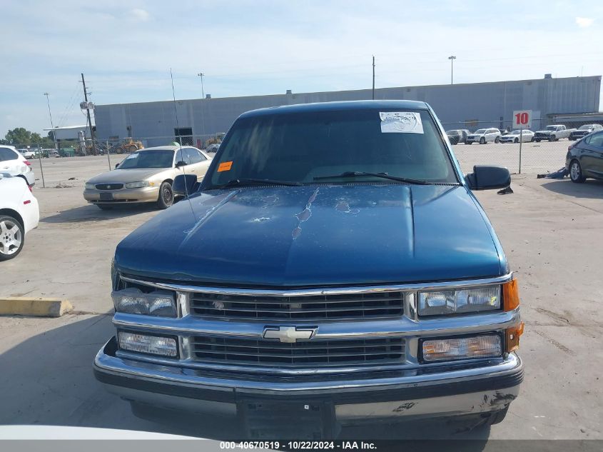 1996 Chevrolet Gmt-400 C1500 VIN: 2GCEC19M0T1142883 Lot: 40670519