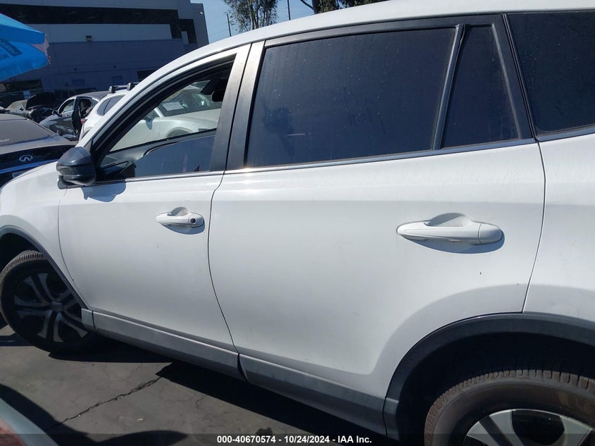 2018 TOYOTA RAV4 LE - 2T3ZFREV2JW475211
