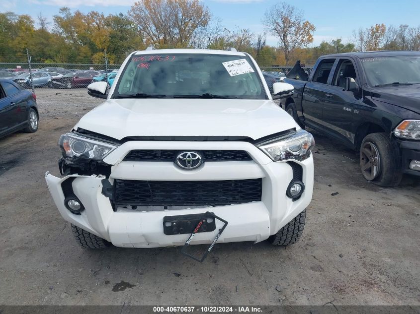 2018 Toyota 4Runner Sr5 Premium VIN: JTEBU5JR9J5579173 Lot: 40670637