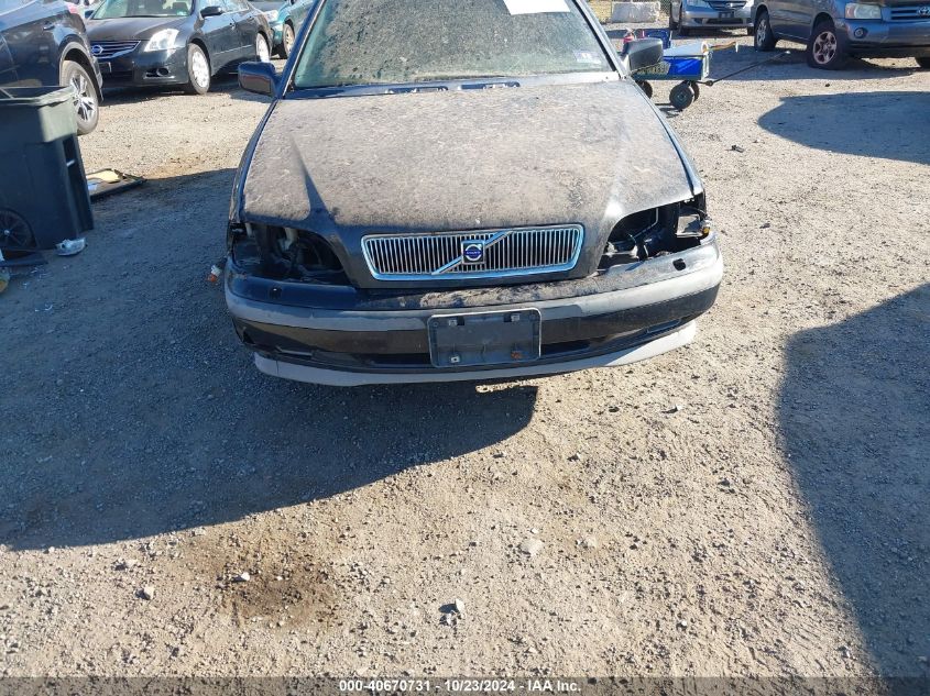 2000 Volvo S40 A/As VIN: YV1VS2555YF436541 Lot: 40670731