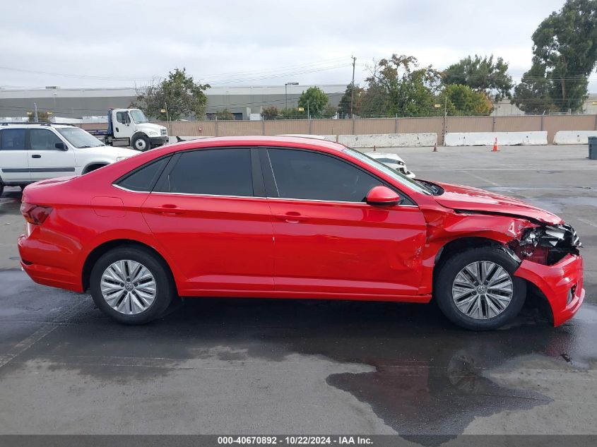 2019 Volkswagen Jetta 1.4T R-Line/1.4T S/1.4T Se VIN: 3VWC57BU5KM031748 Lot: 40670892