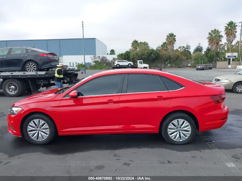 2019 Volkswagen Jetta 1.4T R-Line/1.4T S/1.4T Se VIN: 3VWC57BU5KM031748 Lot: 40670892