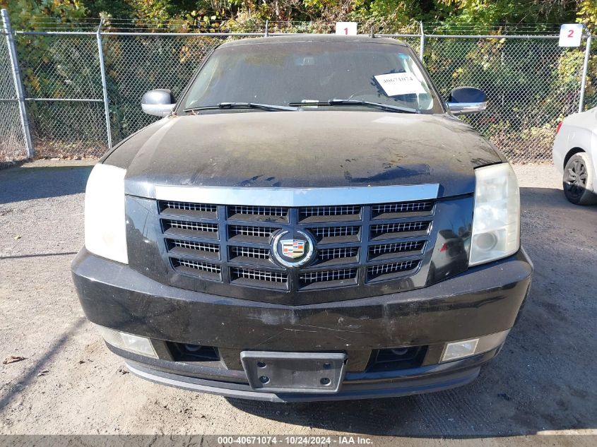 2007 Cadillac Escalade Standard VIN: 1GYFK63827R139152 Lot: 40671074