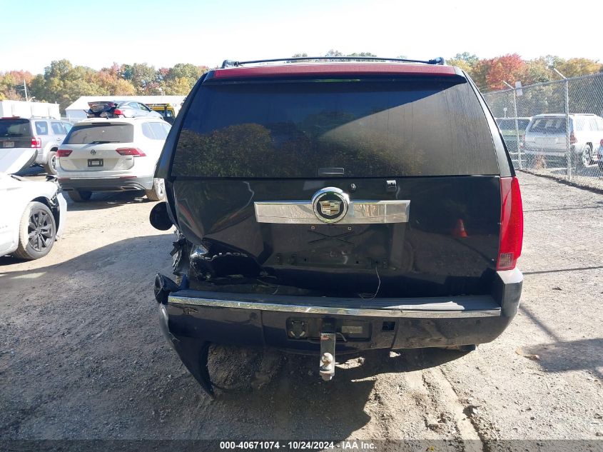 2007 Cadillac Escalade Standard VIN: 1GYFK63827R139152 Lot: 40671074