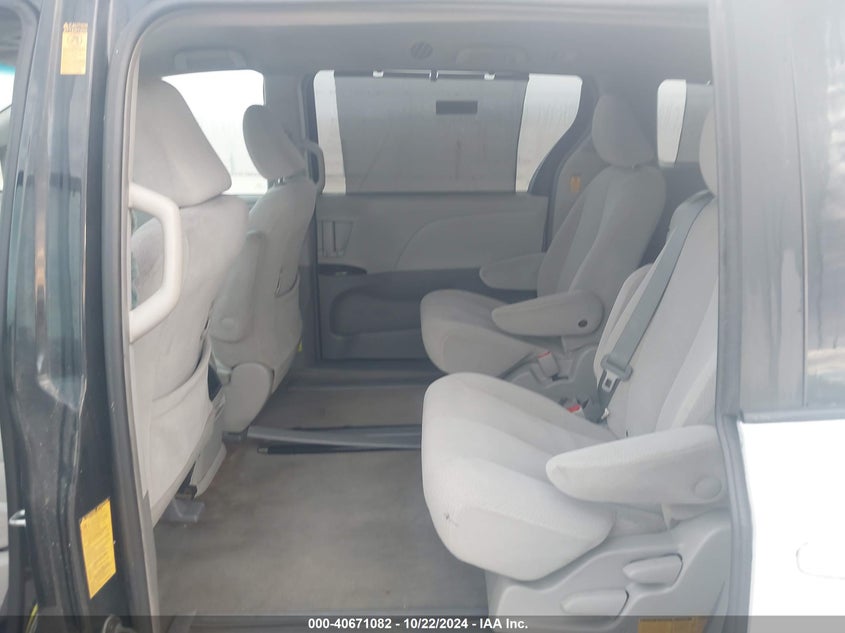 2014 Toyota Sienna Le V6 8 Passenger VIN: 5TDKK3DC7ES457787 Lot: 40671082