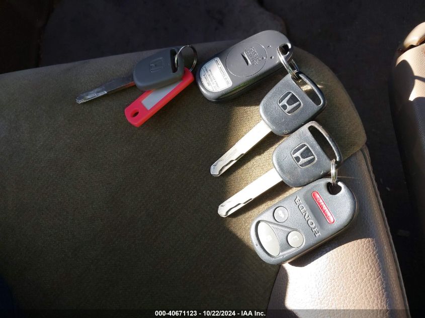 2004 Honda Cr-V Ex VIN: JHLRD78884C027114 Lot: 40671123