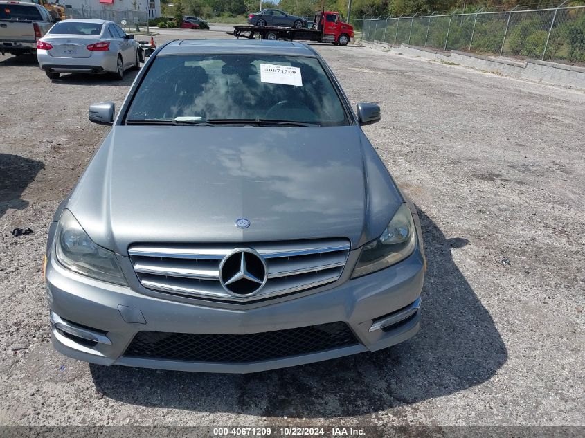 2012 Mercedes-Benz C 300 Luxury 4Matic/Sport 4Matic VIN: WDDGF8BB9CR240759 Lot: 40671209