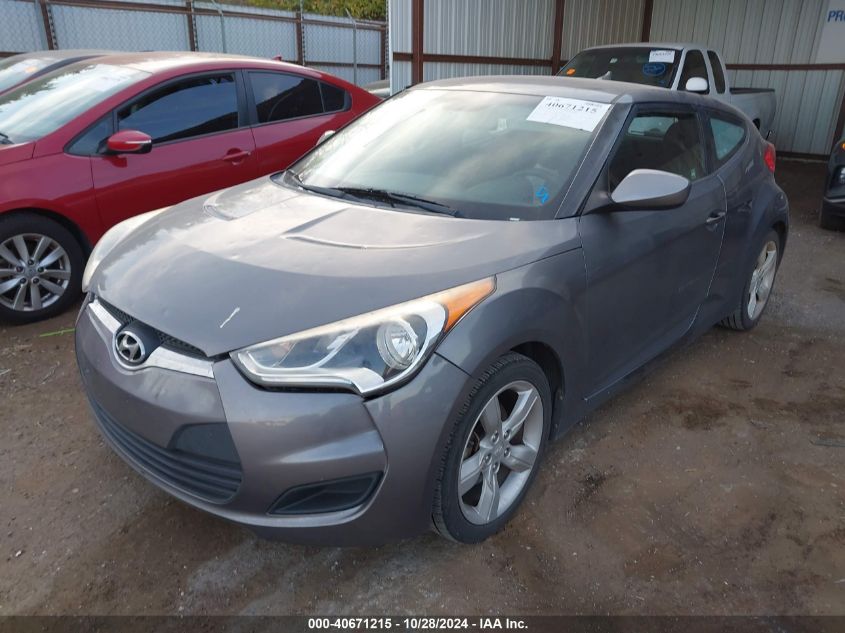 2013 Hyundai Veloster Base W/Black VIN: KMHTC6AD7DU117545 Lot: 40671215