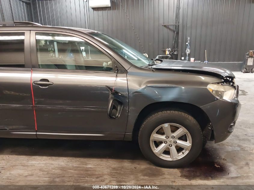 2010 Toyota Highlander Base V6 VIN: 5TDZK3EHXAS018795 Lot: 40671289