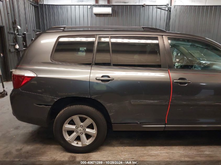 2010 Toyota Highlander Base V6 VIN: 5TDZK3EHXAS018795 Lot: 40671289