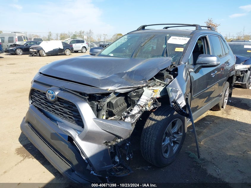 2024 TOYOTA RAV4 HYBRID XLE - 4T3RWRFV2RU123076