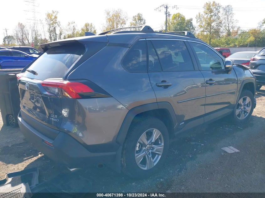2024 TOYOTA RAV4 HYBRID XLE - 4T3RWRFV2RU123076