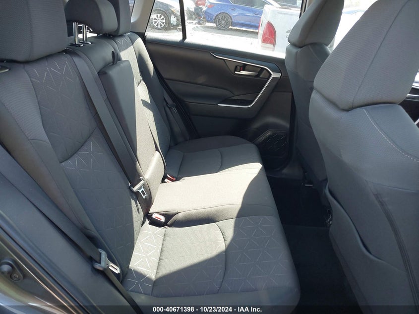 2024 TOYOTA RAV4 HYBRID XLE - 4T3RWRFV2RU123076