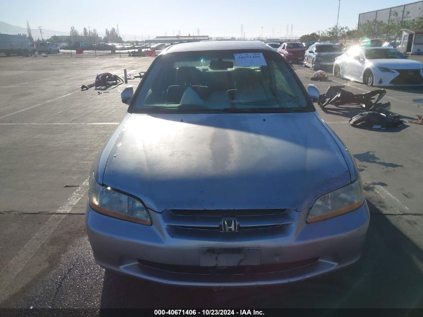 1999 Honda Accord Lx VIN: JHMCG6652XC017646 Lot: 40671406