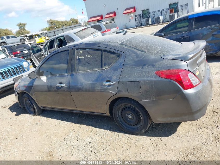 2019 Nissan Versa S/S Plus/Sv VIN: 3N1CN7AP8KL812870 Lot: 40671413