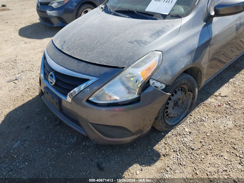 2019 Nissan Versa S/S Plus/Sv VIN: 3N1CN7AP8KL812870 Lot: 40671413