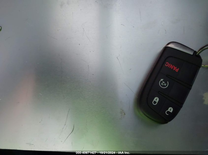 2016 Chrysler 300C VIN: 2C3CCAEGXGH156556 Lot: 40671427