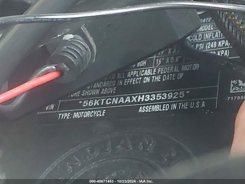 2017 INDIAN MOTORCYCLE CO. CHIEFTAIN LIMITED - 56KTCNAAXH3353925