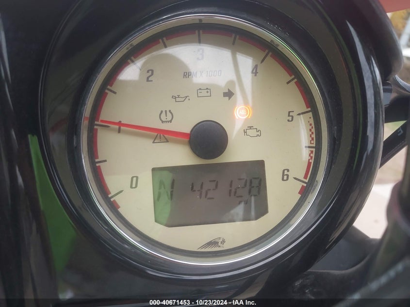 2017 INDIAN MOTORCYCLE CO. CHIEFTAIN LIMITED - 56KTCNAAXH3353925