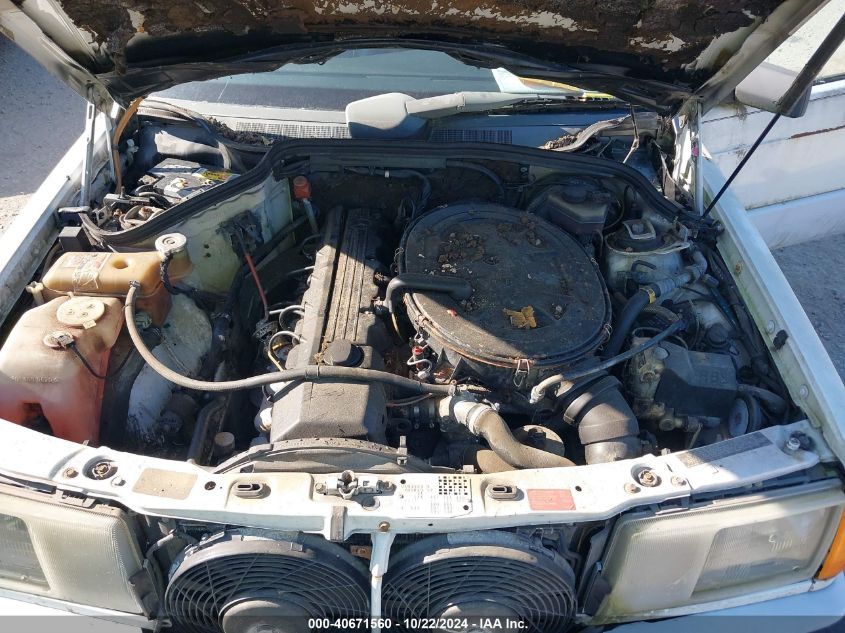 1991 Mercedes-Benz 190 E 2.6 VIN: WDBDA29D1MF802798 Lot: 40671560