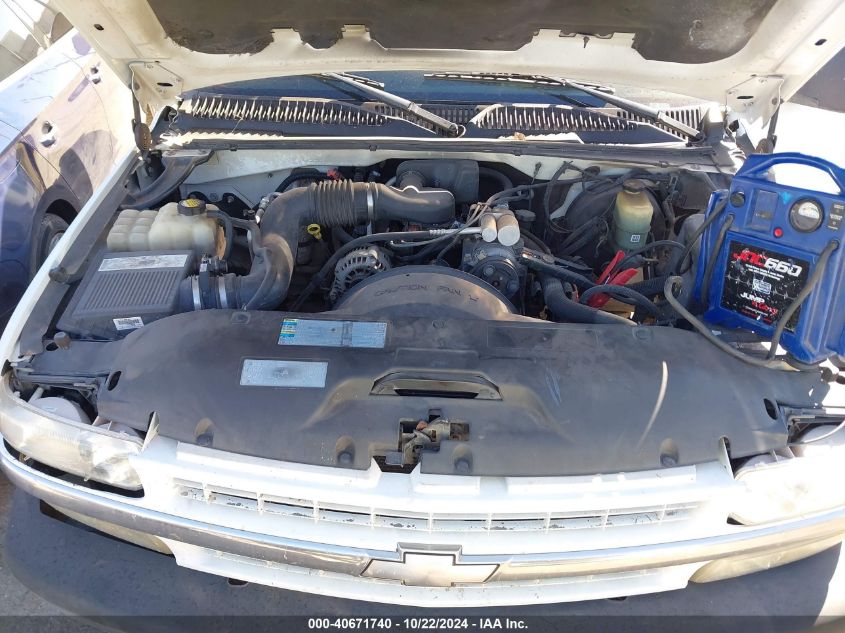 2002 Chevrolet Silverado 1500 VIN: 1GCEC14W22Z102772 Lot: 40671740