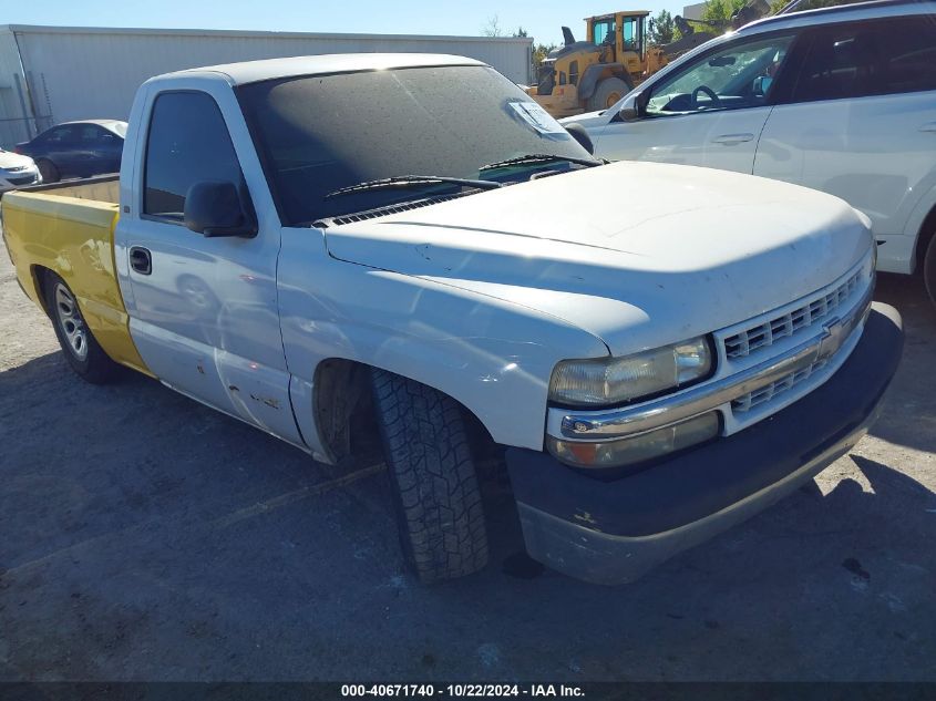 2002 Chevrolet Silverado 1500 VIN: 1GCEC14W22Z102772 Lot: 40671740