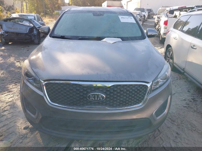 2017 KIA SORENTO 2.4L L - 5XYPG4A30HG327689