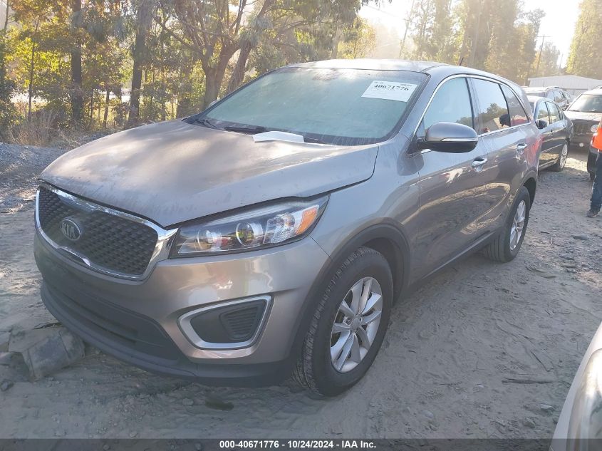 2017 KIA SORENTO 2.4L L - 5XYPG4A30HG327689