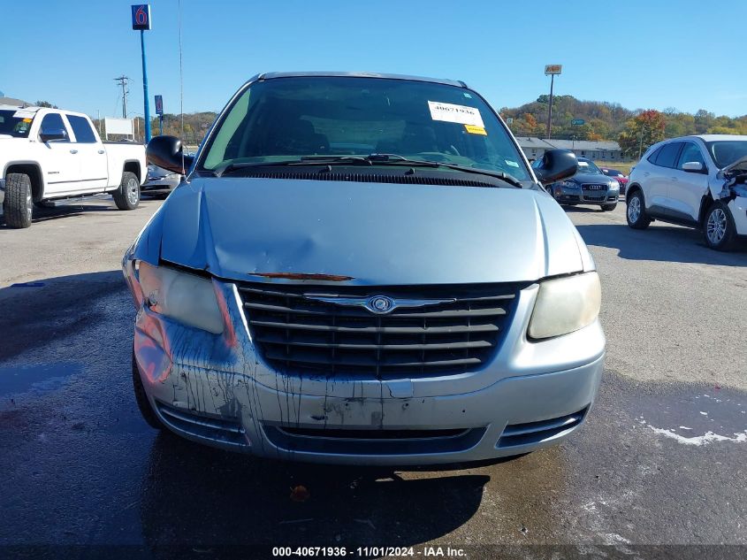 2005 Chrysler Town & Country VIN: 1C4GP45R45B319731 Lot: 40671936