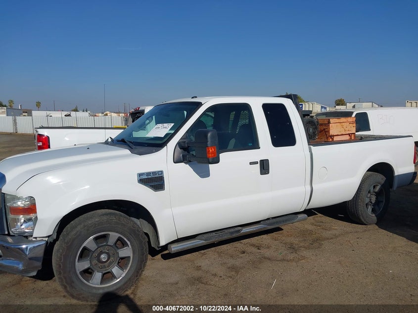 2010 Ford F-250 Lariat/Xl/Xlt VIN: 1FTSX2A57AEA32667 Lot: 40672002