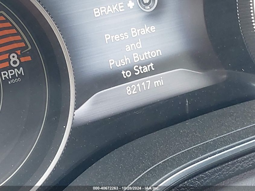 VIN 1C4PJMDX2KD235618 2019 JEEP CHEROKEE LIMITED 4X4