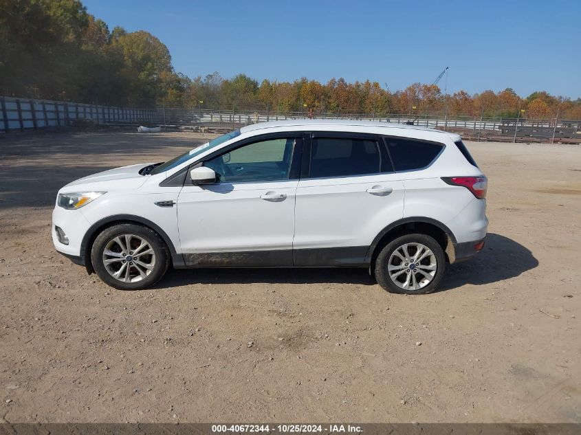 2017 FORD ESCAPE SE - 1FMCU9GD0HUB28141