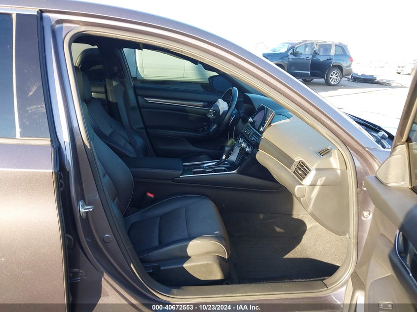 2018 HONDA ACCORD VIN: 1HGCV1F34JA263594
