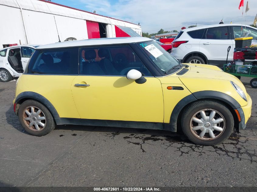 2003 Mini Cooper VIN: WMWRC33473TE17827 Lot: 40672601