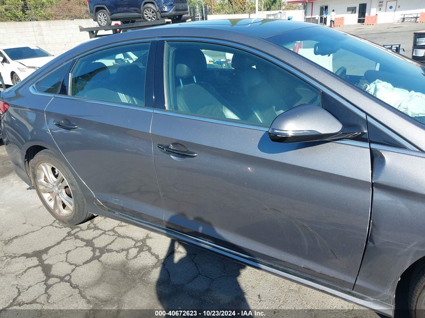 VIN 5NPE34AF2KH814177 2019 HYUNDAI SONATA SPORT