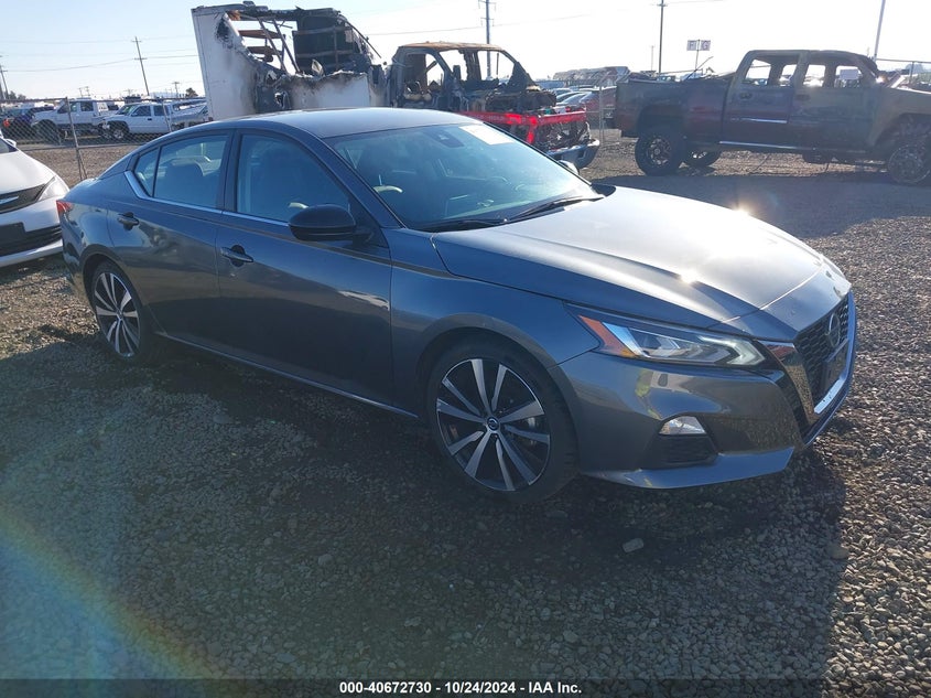 VIN 1N4BL4CV8NN403447 2022 NISSAN ALTIMA SR FWD