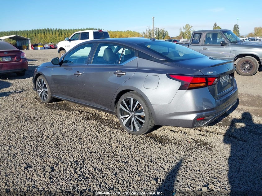 VIN 1N4BL4CV8NN403447 2022 NISSAN ALTIMA SR FWD