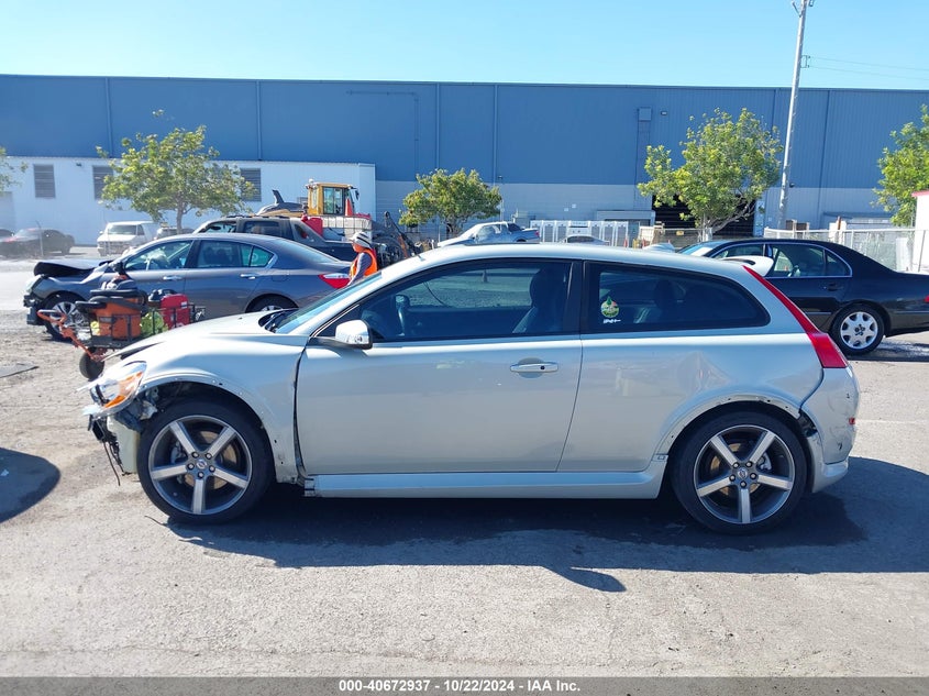 2013 VOLVO C30 T5 R-DESIGN YV1672MK5D2309559