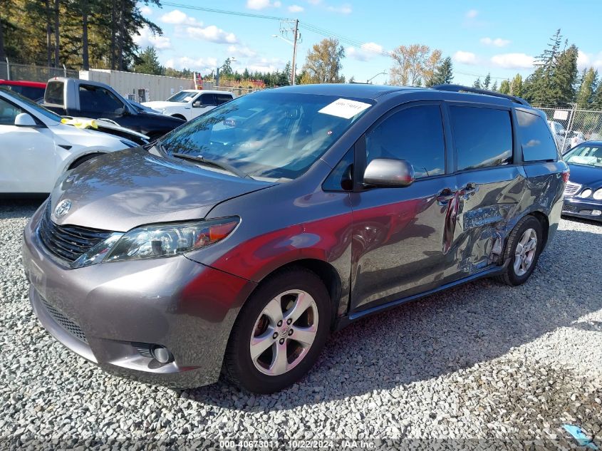 2017 Toyota Sienna Le 8 Passenger VIN: 5TDKZ3DC2HS829231 Lot: 40673011