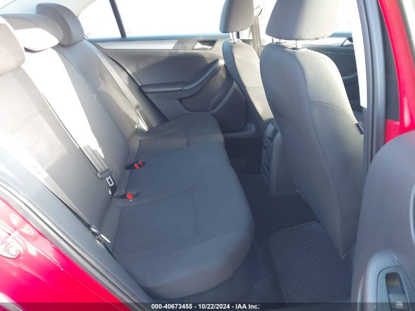 2015 Volkswagen Jetta 2.0L Tdi S VIN: 3VWLA7AJ4FM417537 Lot: 40673455