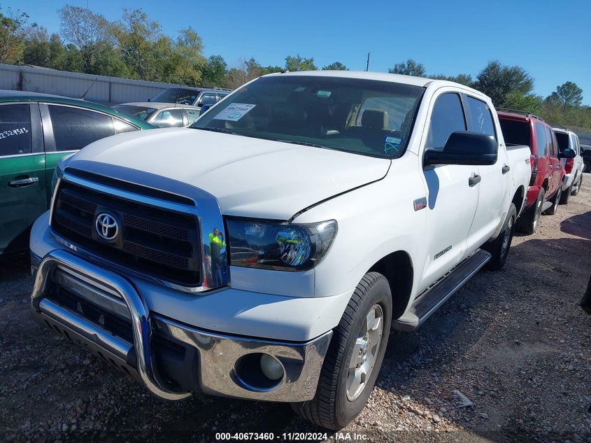 2010 Toyota Tundra Grade 5.7L V8, Repossession, IAAI, VIN 5TFEY5F1XAX097616 — photo 2