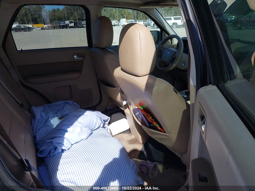 2011 Ford Escape Limited VIN: 1FMCU9E70BKA39475 Lot: 40673465