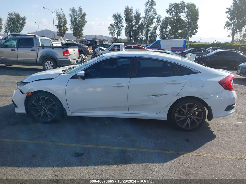 VIN 19XFC2F8XKE204812 2019 HONDA CIVIC SPORT