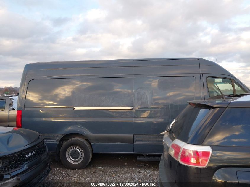 VIN WD4PF1CD3KP122868 2019 Mercedes-Benz Sprinter 2... no.13