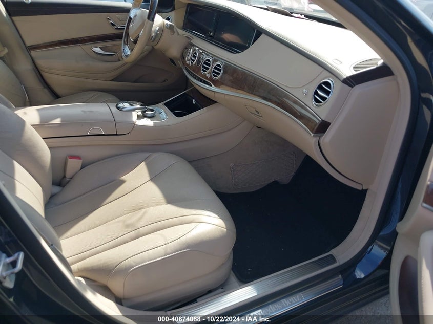 2015 MERCEDES-BENZ S 550 - WDDUG8CB0FA077050