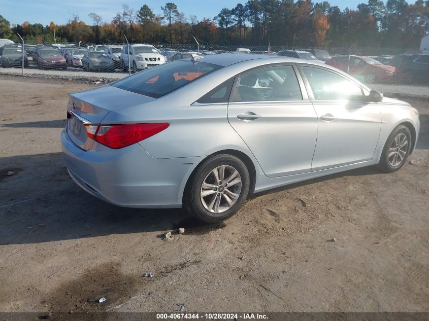 VIN 5NPEB4AC2DH712082 2013 HYUNDAI SONATA no.4