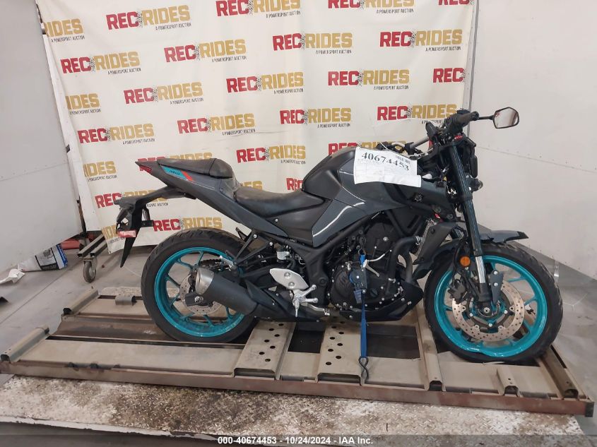 2022 Yamaha Mt-03 VIN: MH3RH20Y4NK007984 Lot: 40674453