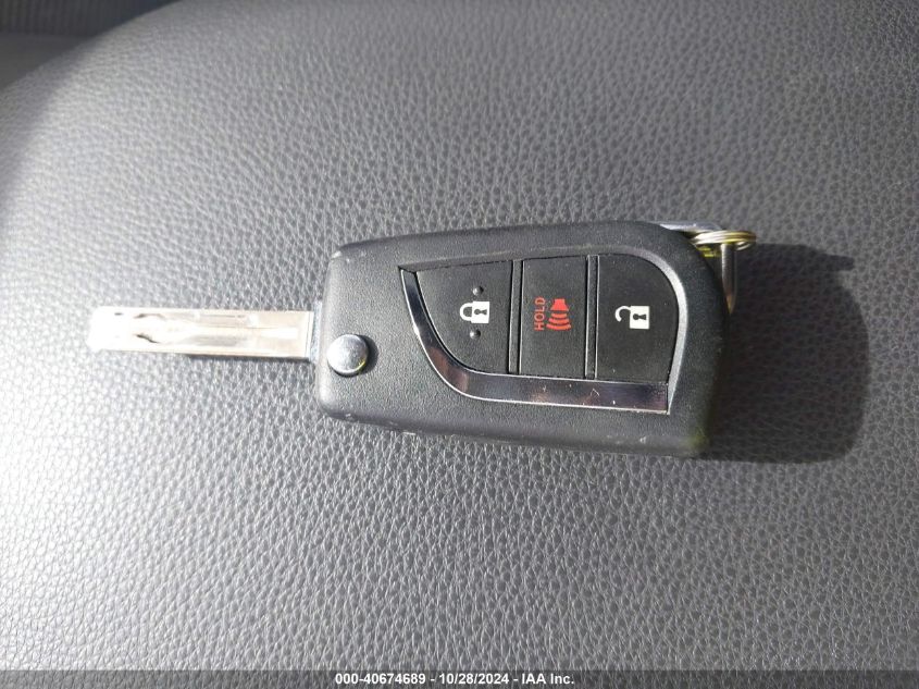 2021 TOYOTA RAV4 HYBRID LE - JTMLWRFV1MD559445